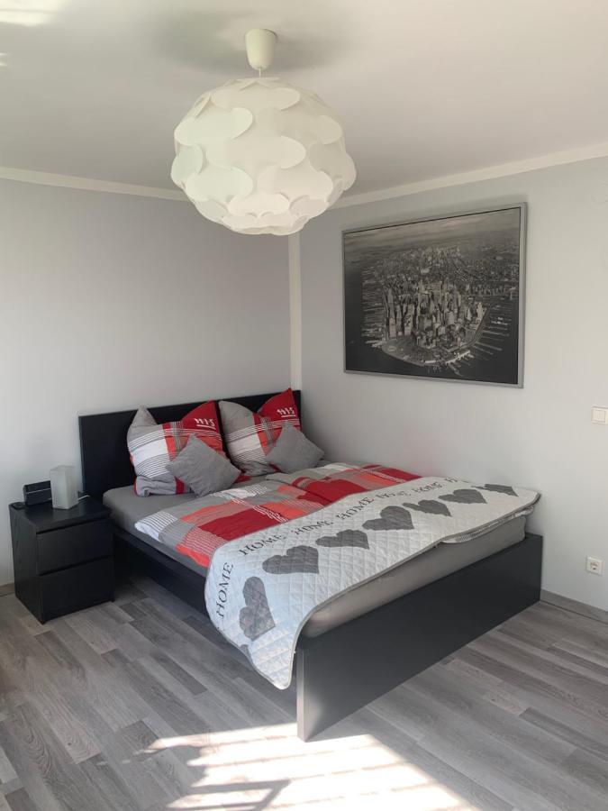 Sauerlandblick - Appartement & Fewo Wickede Wickede  Eksteriør bilde