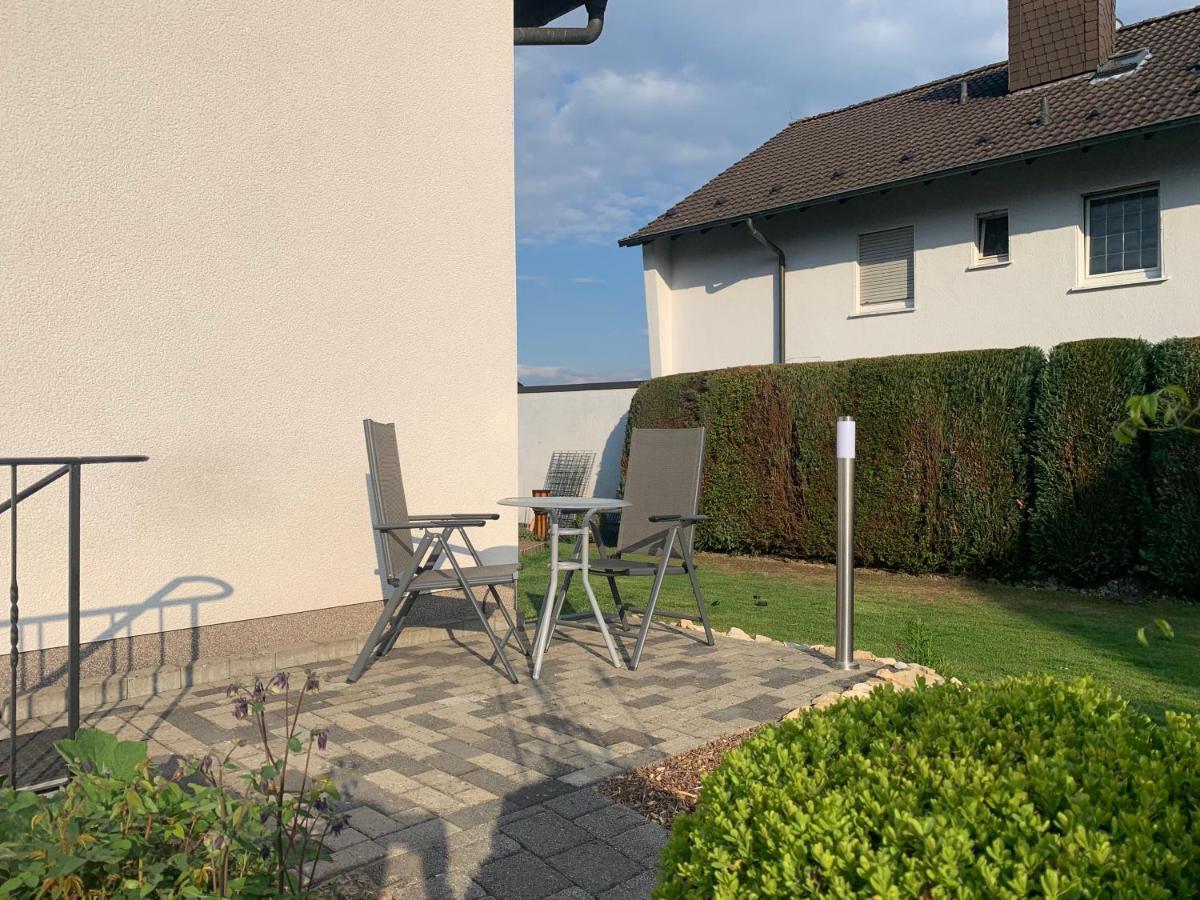Sauerlandblick - Appartement & Fewo Wickede Wickede  Eksteriør bilde